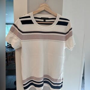 Banana Republic short sleeve knit top